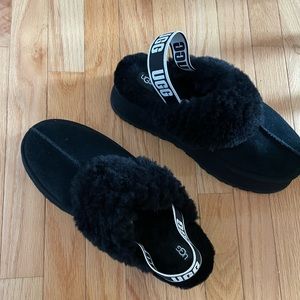 UGG slippers / shoes / platform / women size 12/black